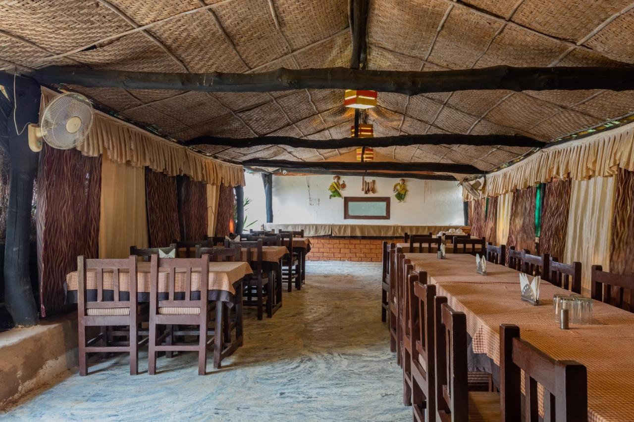 Kanha Village Eco Resort Екстер'єр фото
