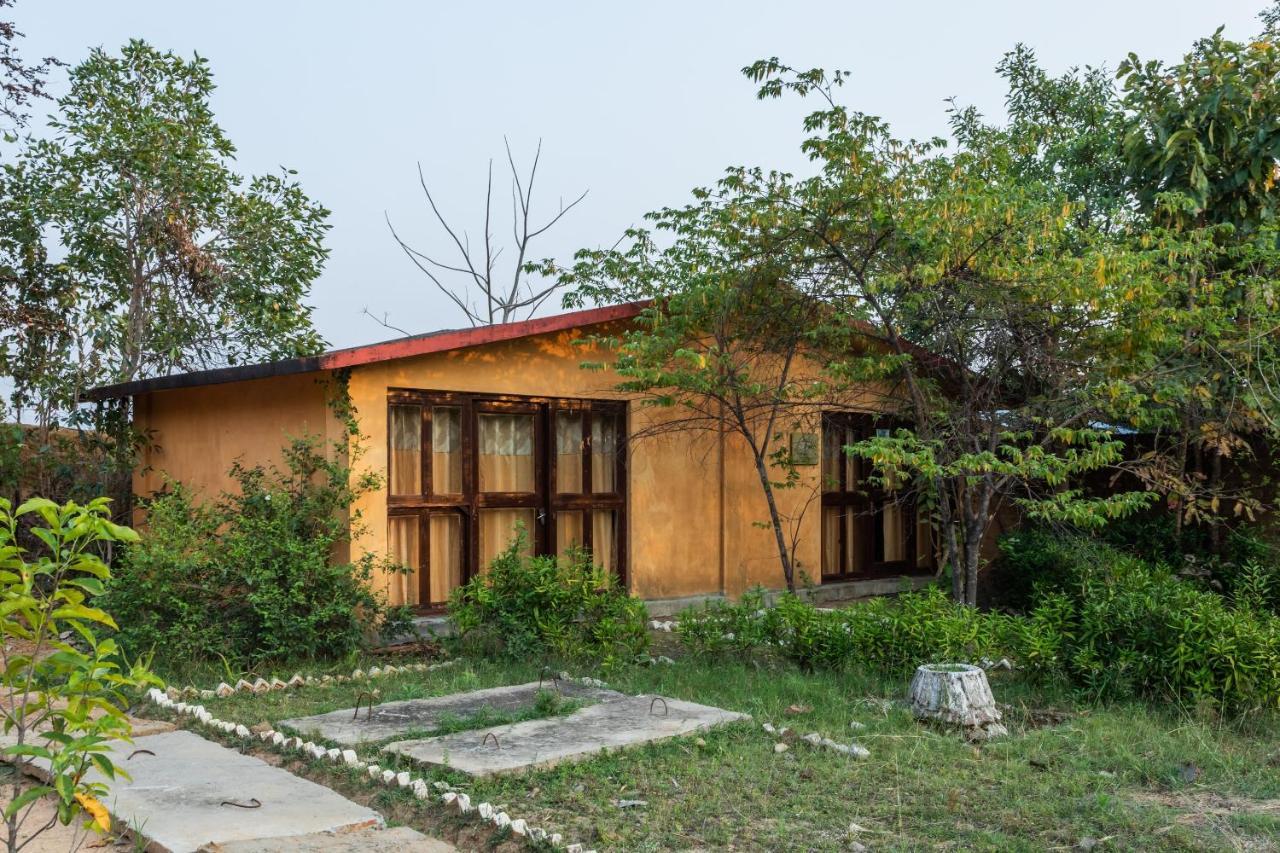 Kanha Village Eco Resort Екстер'єр фото