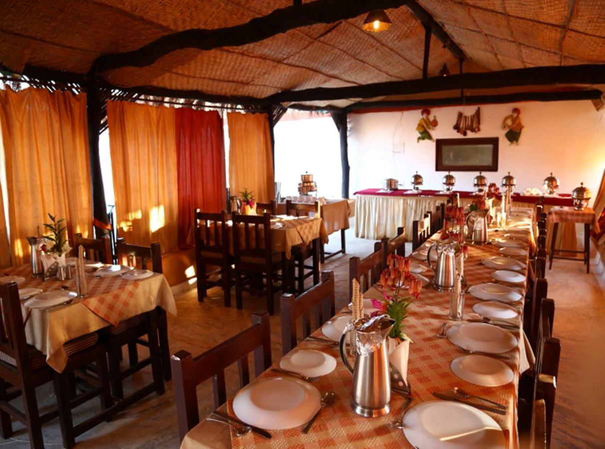 Kanha Village Eco Resort Екстер'єр фото