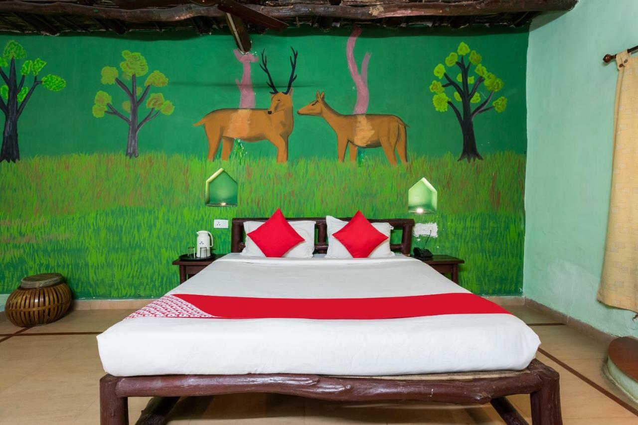 Kanha Village Eco Resort Екстер'єр фото
