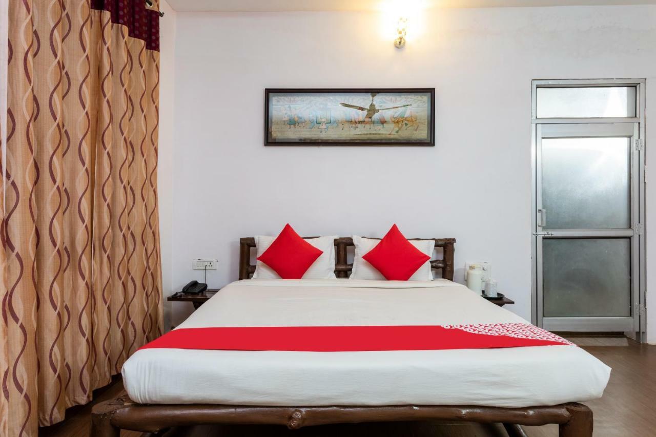 Kanha Village Eco Resort Екстер'єр фото