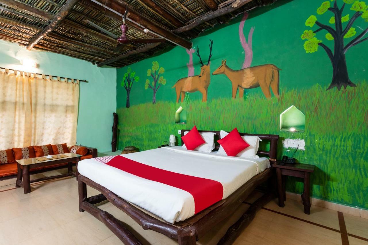 Kanha Village Eco Resort Екстер'єр фото