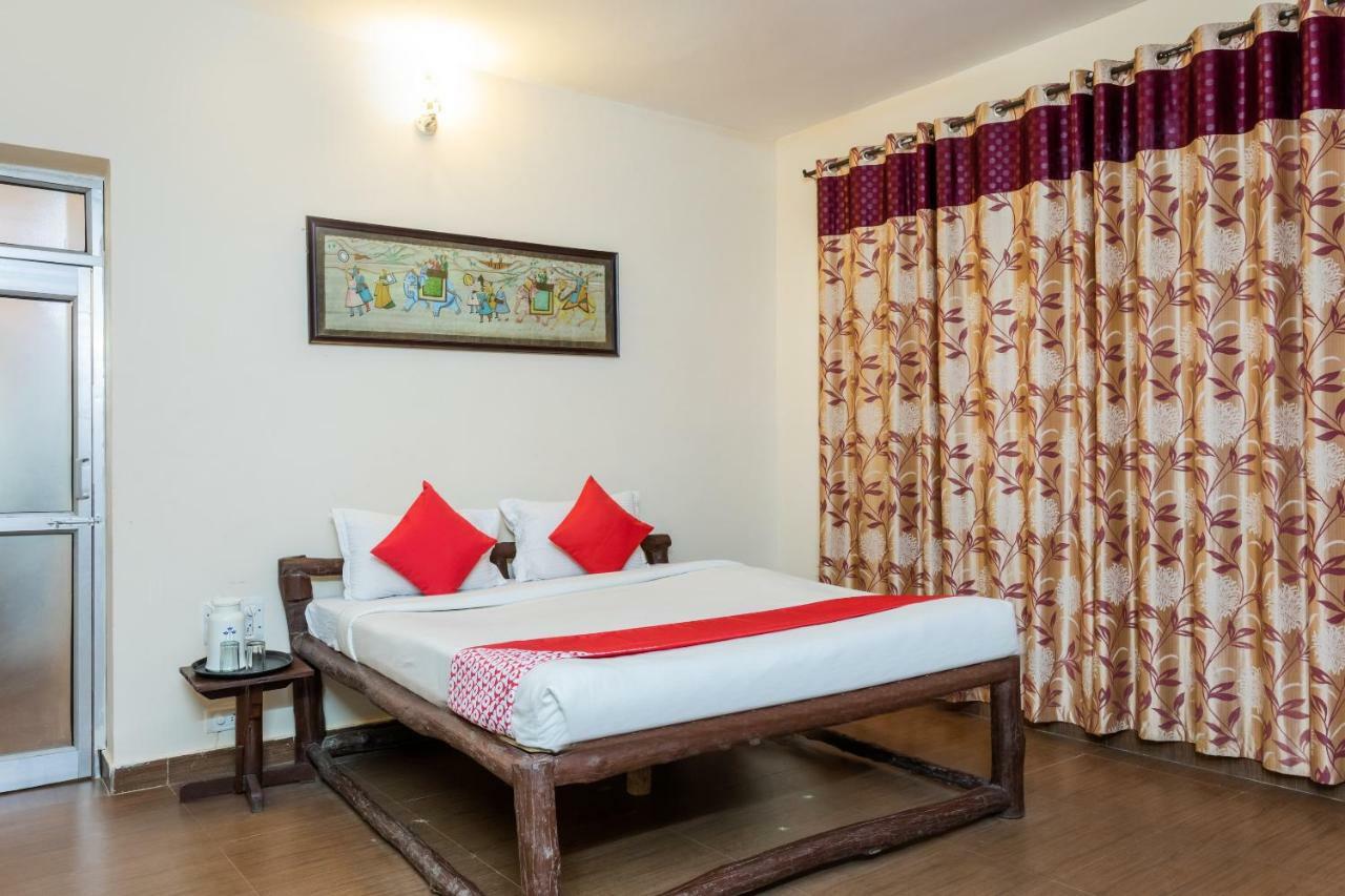 Kanha Village Eco Resort Екстер'єр фото